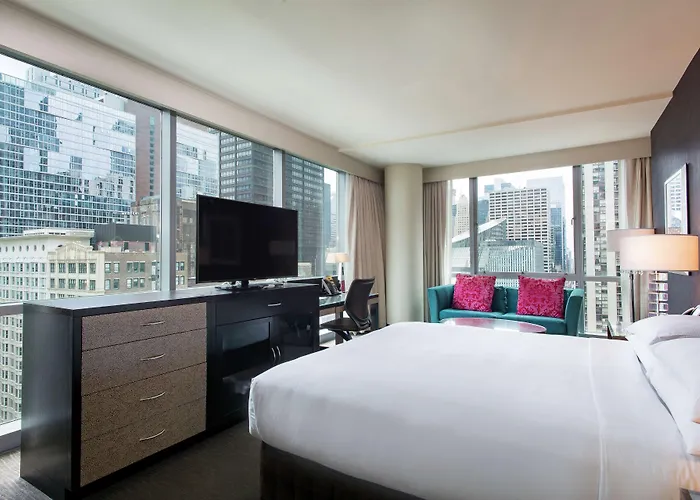 Thewit Chicago, A Hilton Chicago