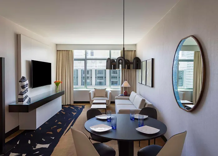 Hotel Thewit Chicago, A Hilton Chicago