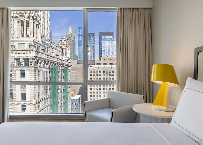 Hotel Thewit Chicago, A Hilton 4*